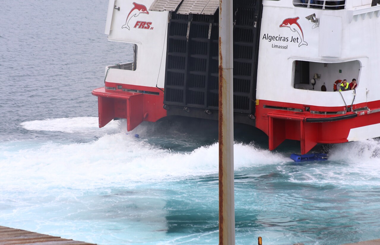 Algeciras Jet catamaran in Tarifa