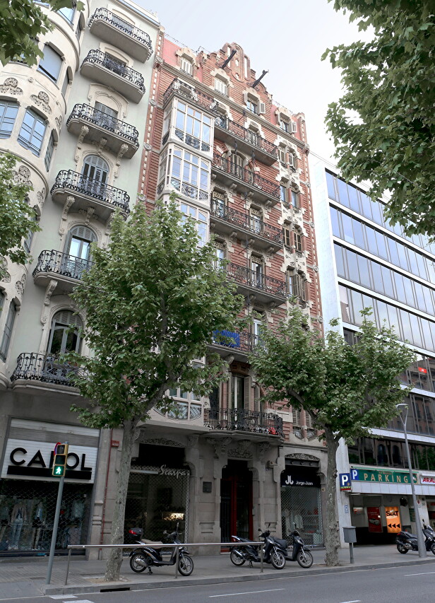 Casa Domènech i Estapà, Barcelona