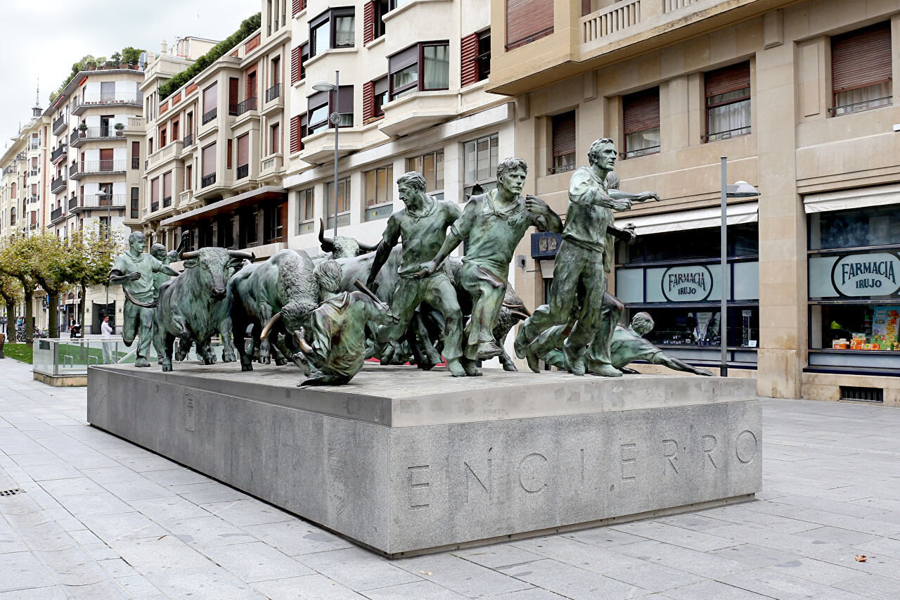 Encierro Monument, Pamplona