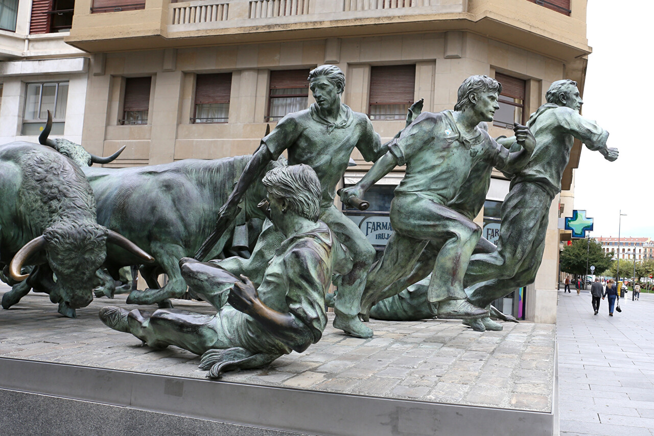 Encierro Monument, Pamplona