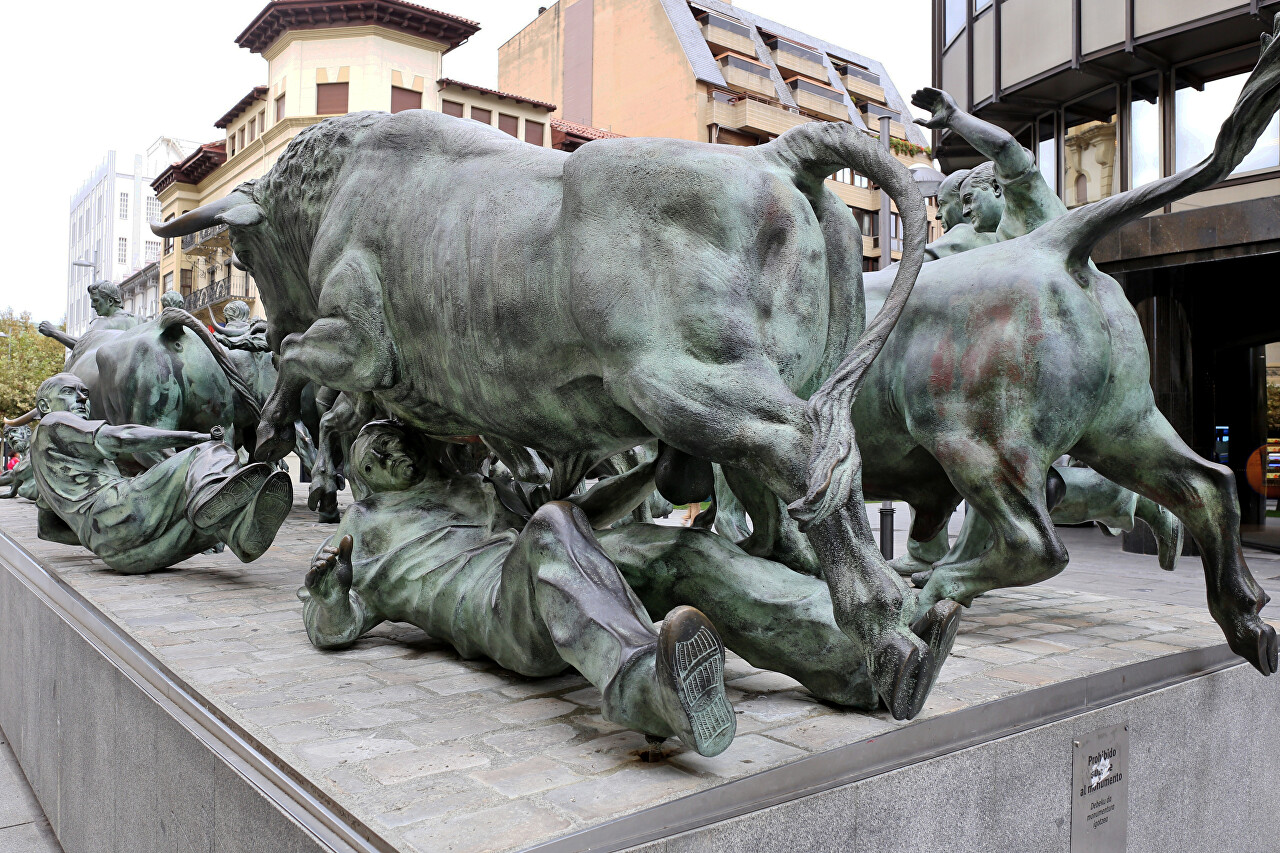 Encierro Monument, Pamplona