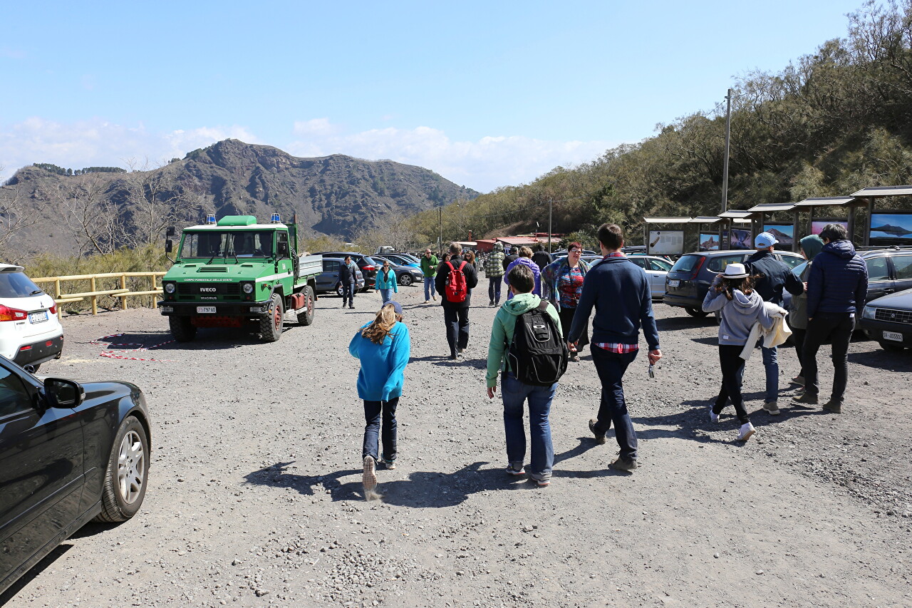 Bus to Mount Vesuvius