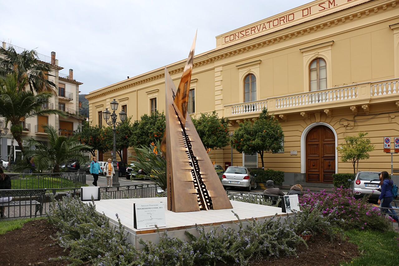 Piazza Sant'Antonino, Sorrento