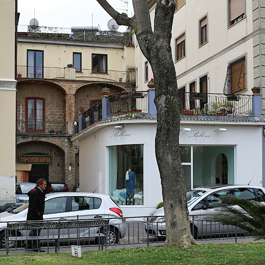 San Antonino Square, Sorrento