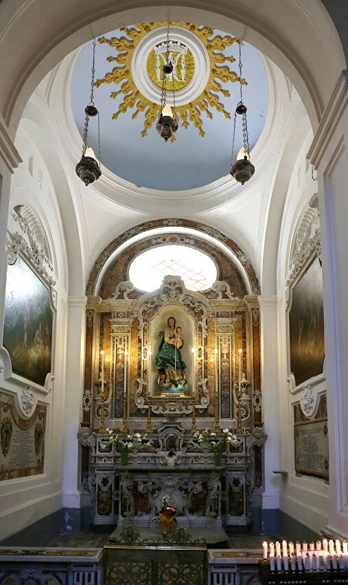 Церковь Санта-Мария-ди-Лорето, Форио