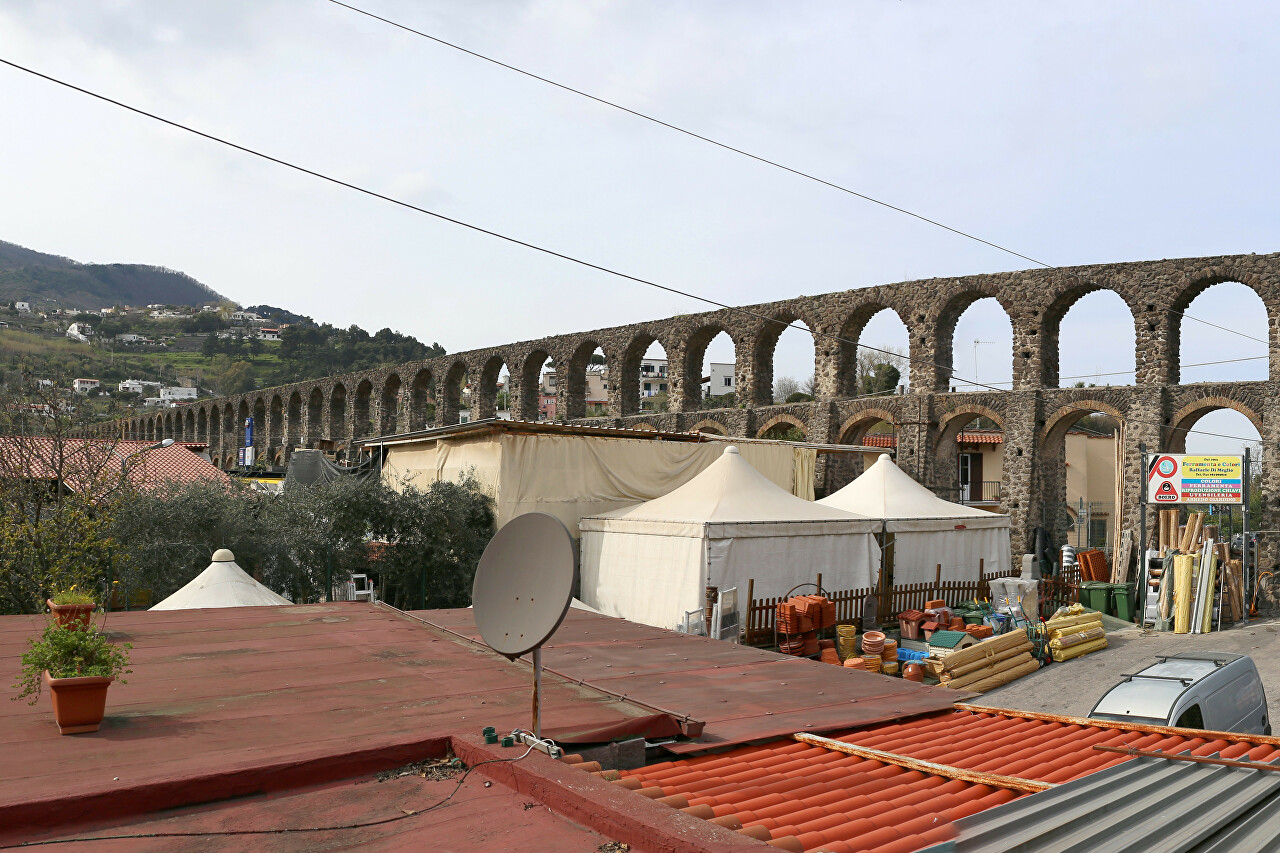 Aqueduct in Pilastri