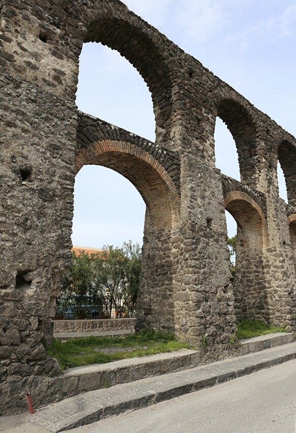 Aqueduct in Pilastri