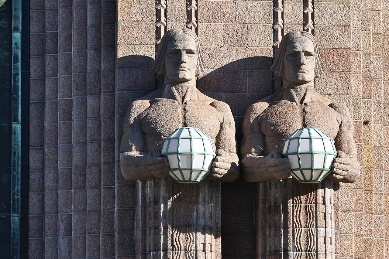 Helsinki Central Station and Rautatientori Square