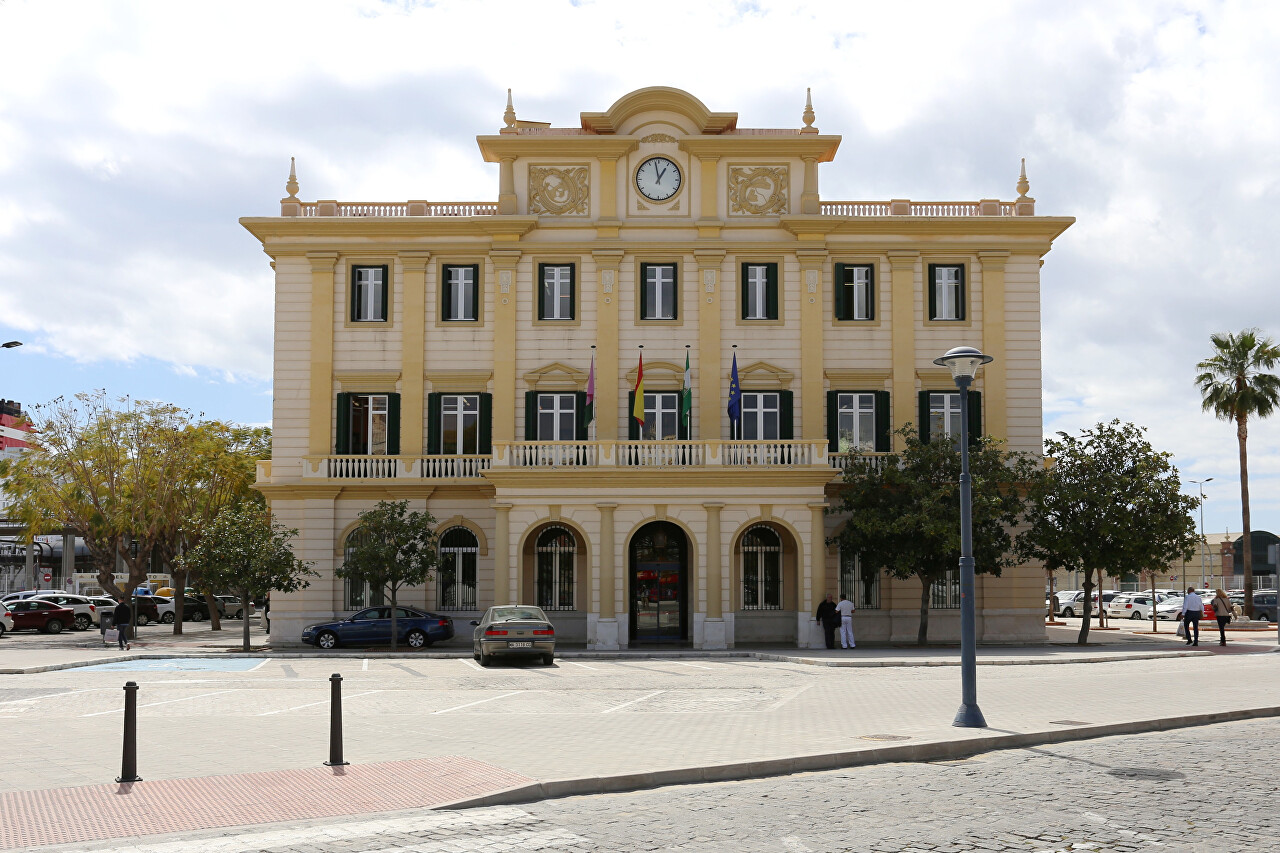 Avenida Manuel Heredia, Malaga