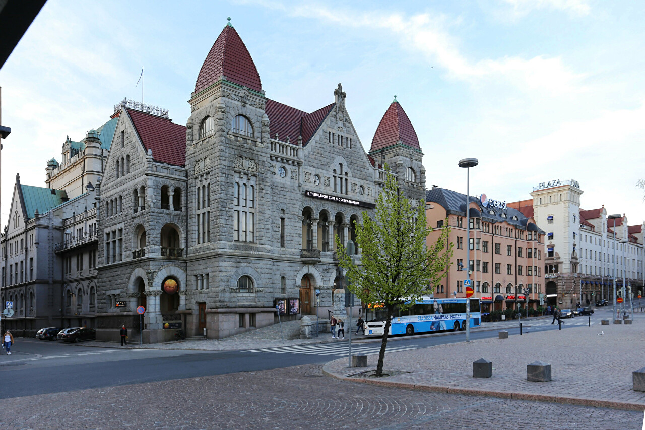 Rautatientori Square, Helsinki