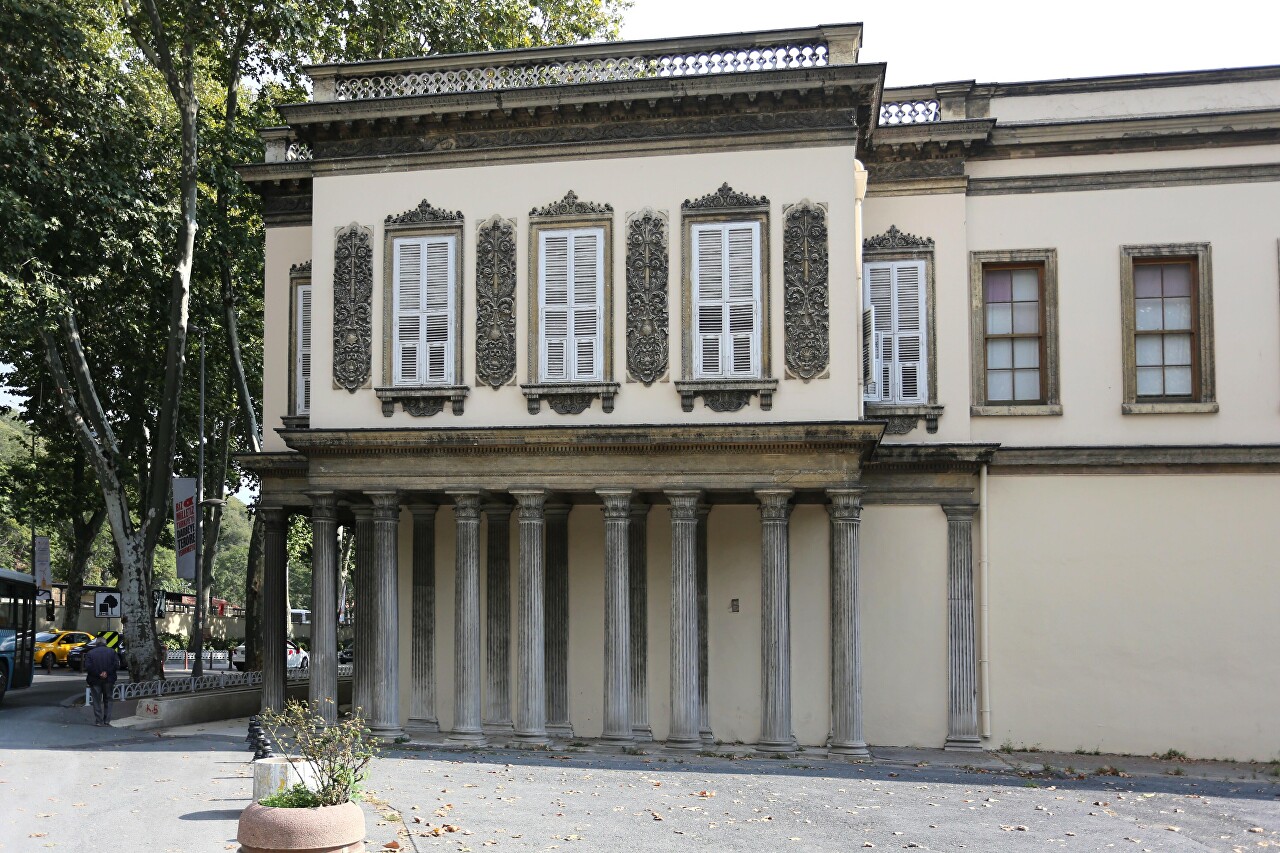 Glass pavilion of Dolmabahçe Palace