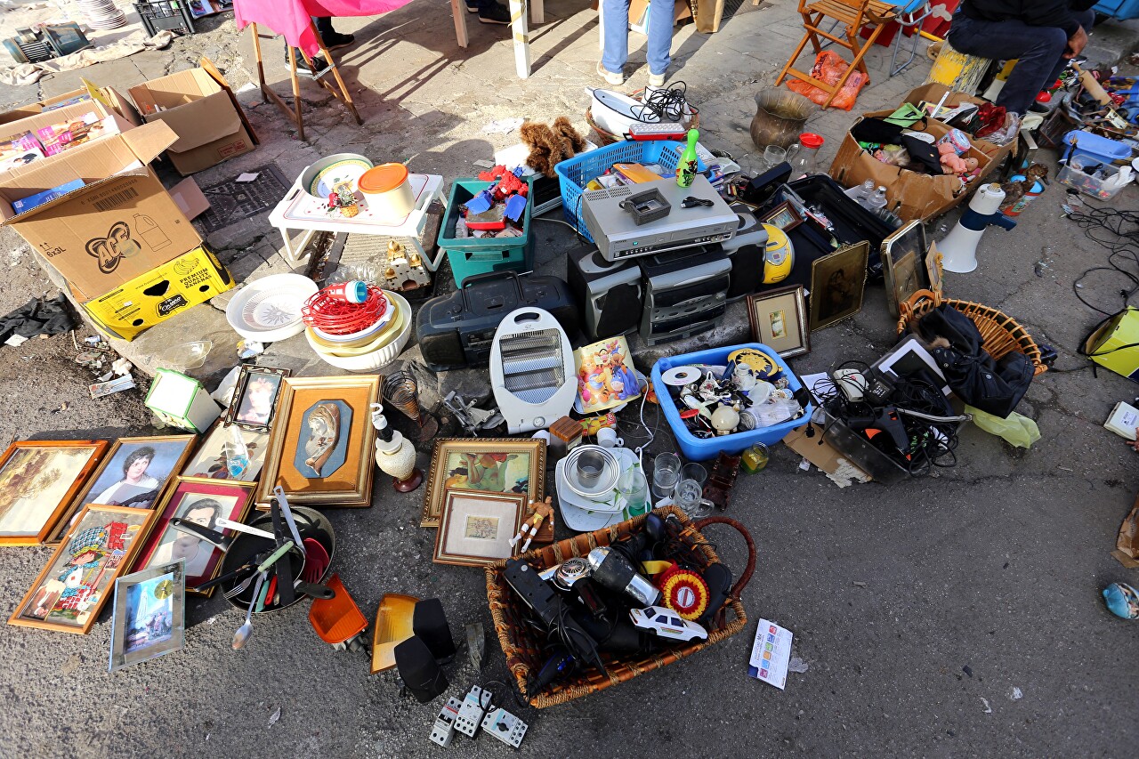 Palermo. Flea market on Giovanni Grasso street