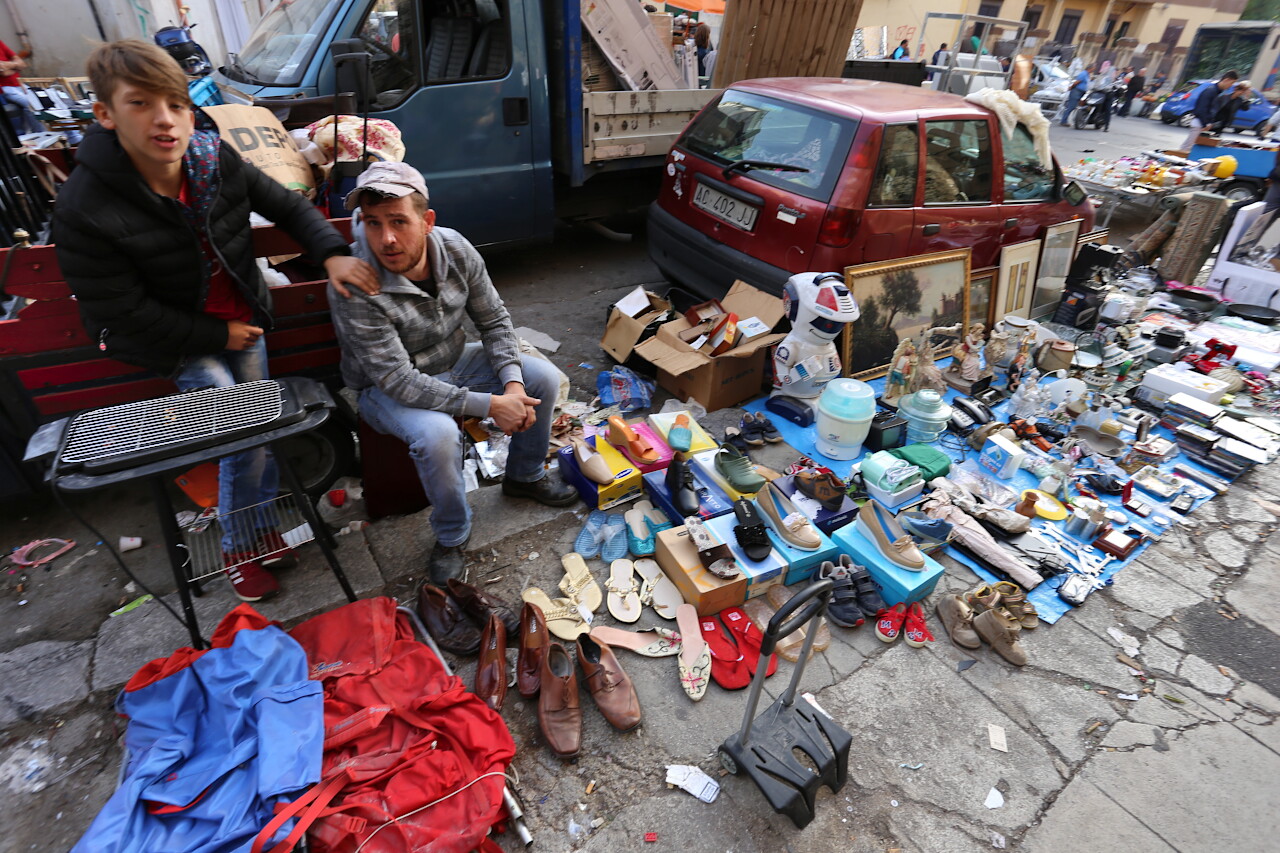 Giovanni Grasso Flea Market, Palermo