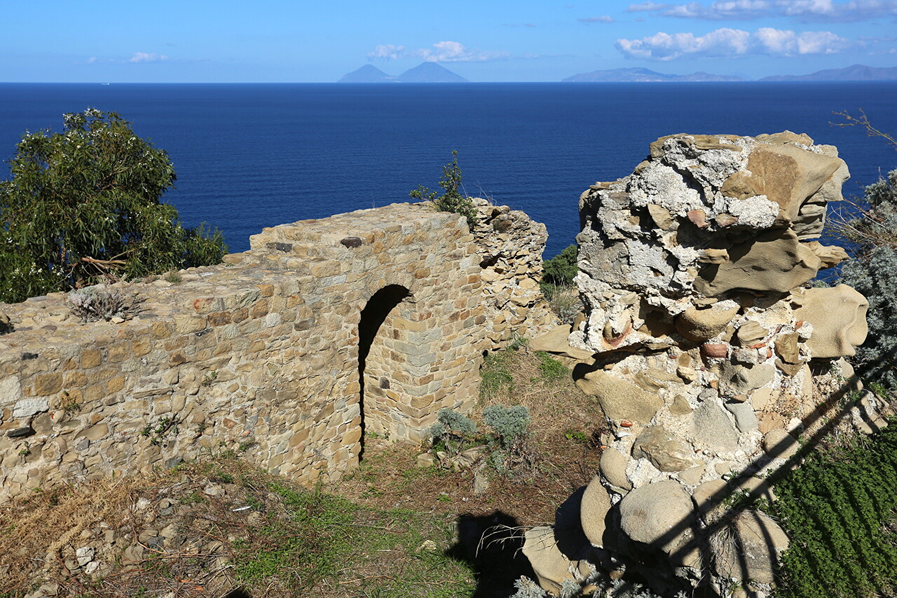 Capo d'Orlando Castle