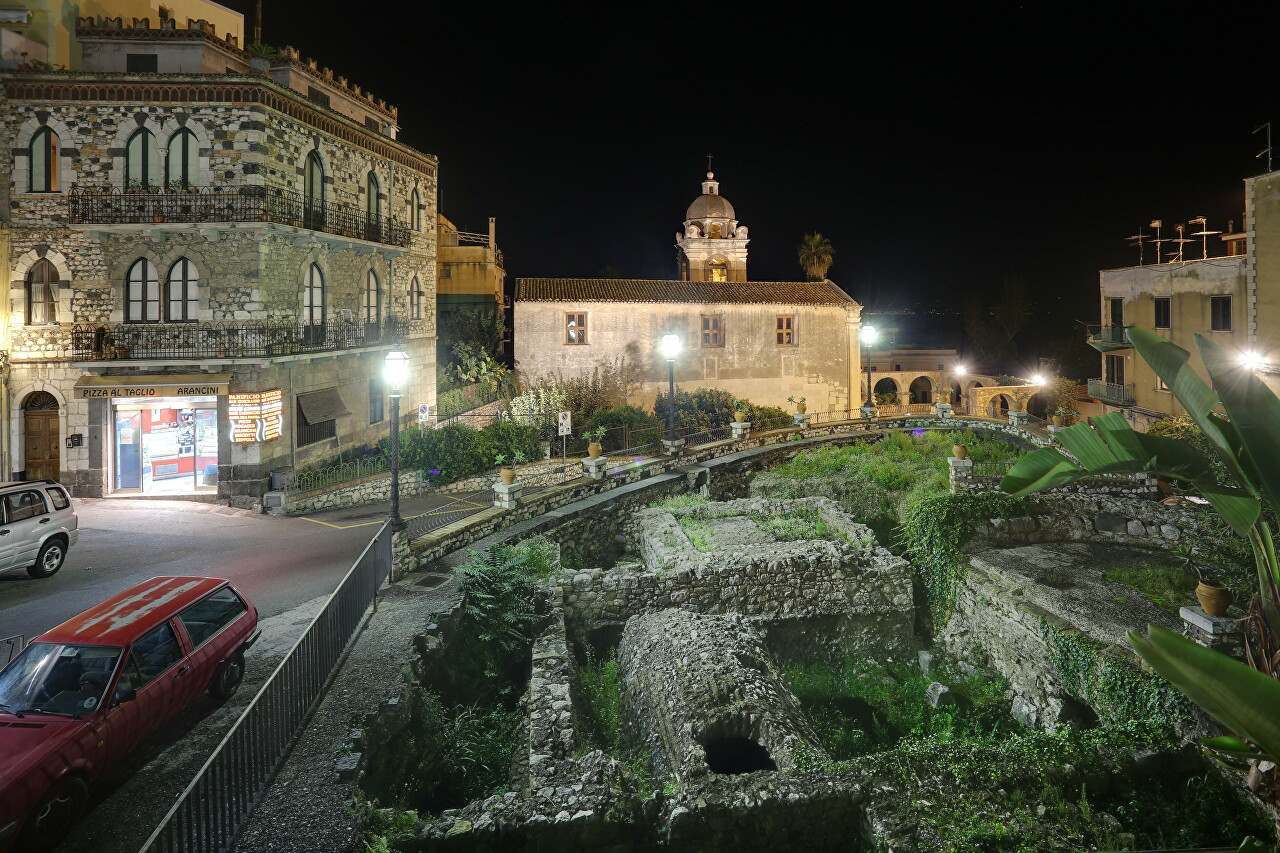 Night Taormina