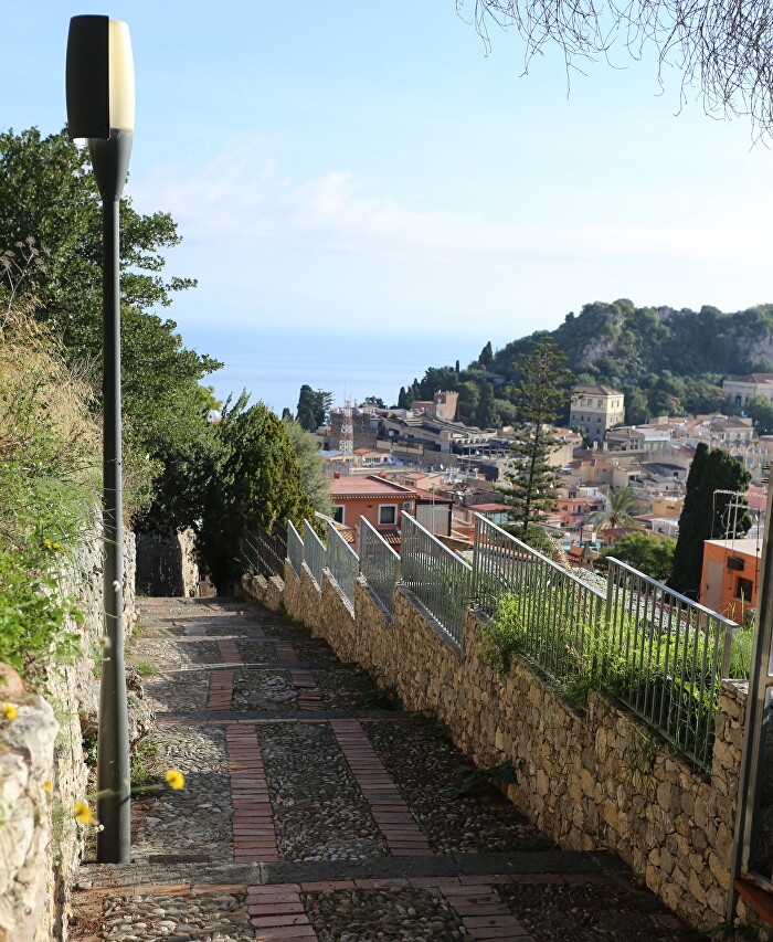 Way of the Cross, Taormina