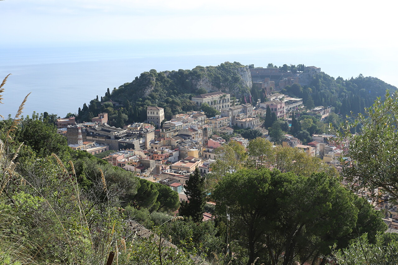 Way of the Cross, Taormina