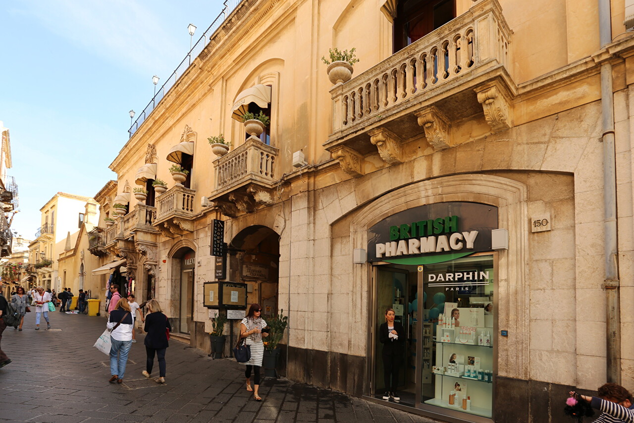 Corso Umberto I, Taormina