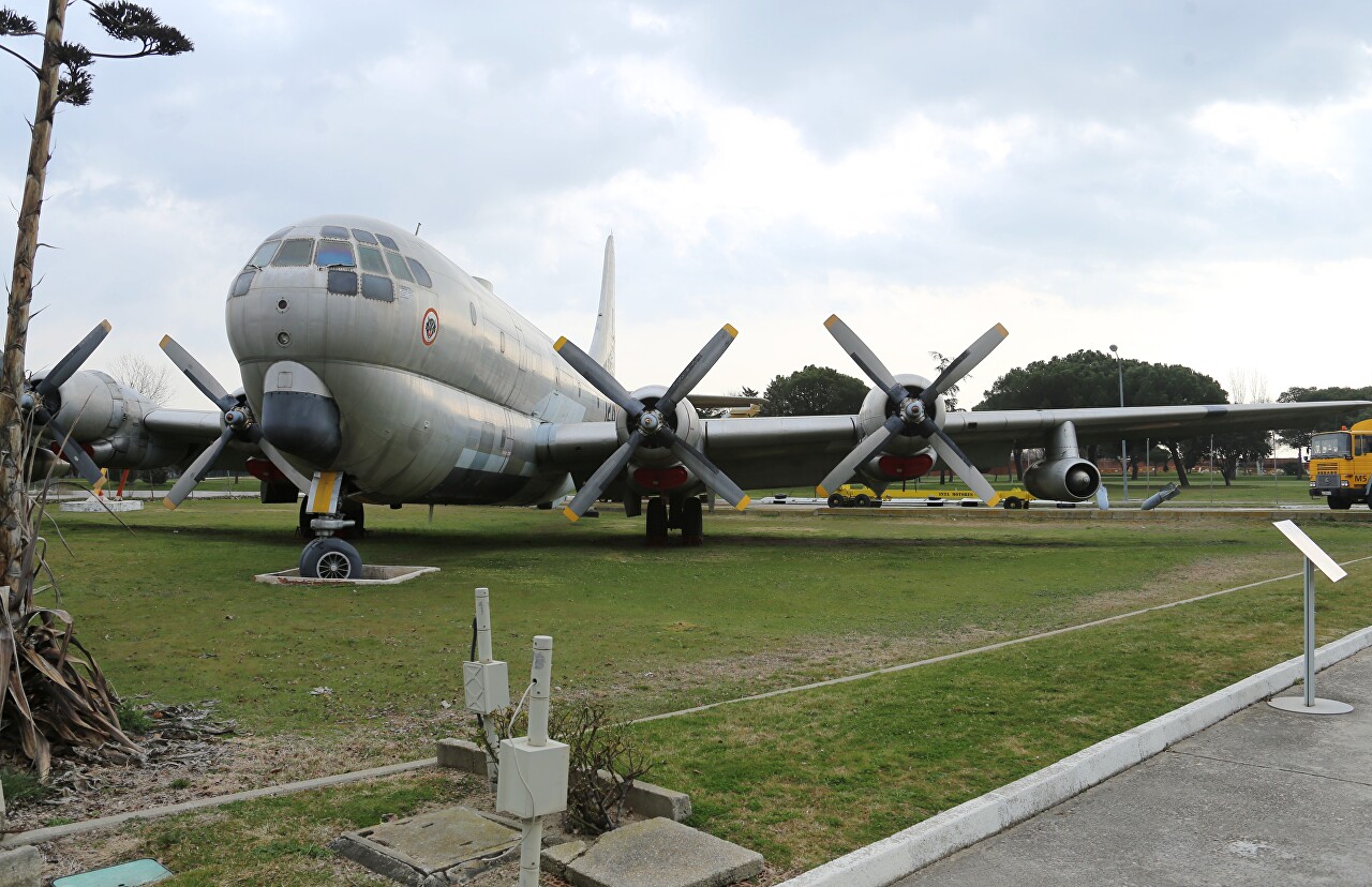 Boeing KC-97L Stratotanker. Музей Аэронавтики, Мадрид