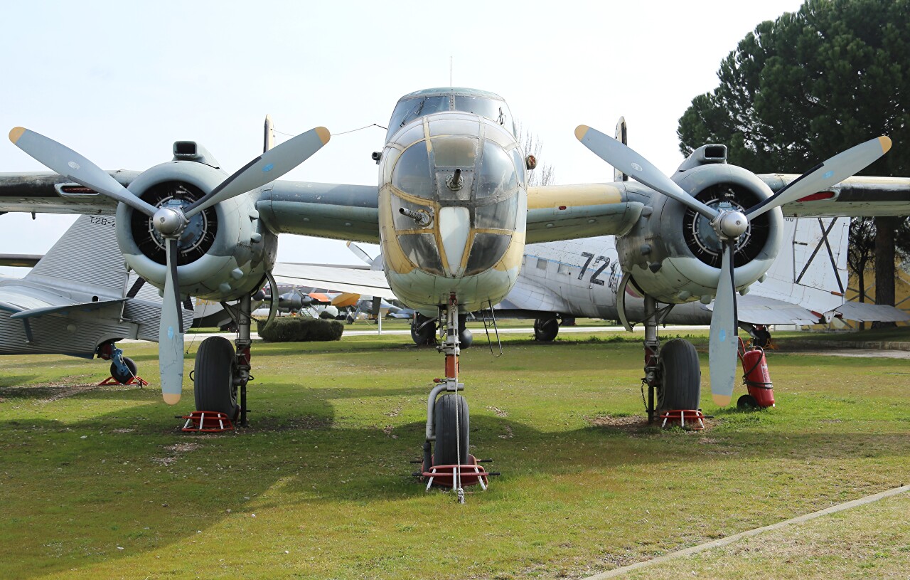 B-25 Mitchell bomber, Madrid