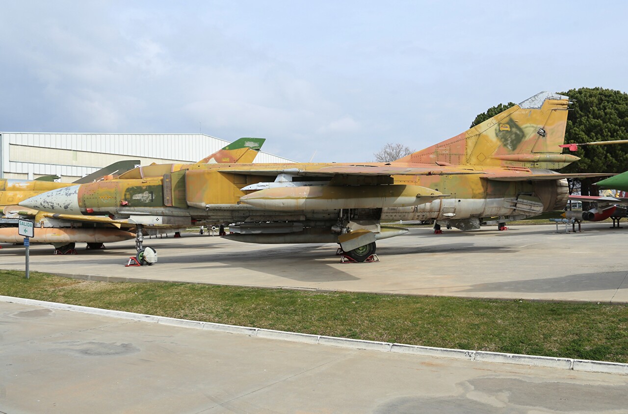 Mikoyan-Gurevich MiG-23