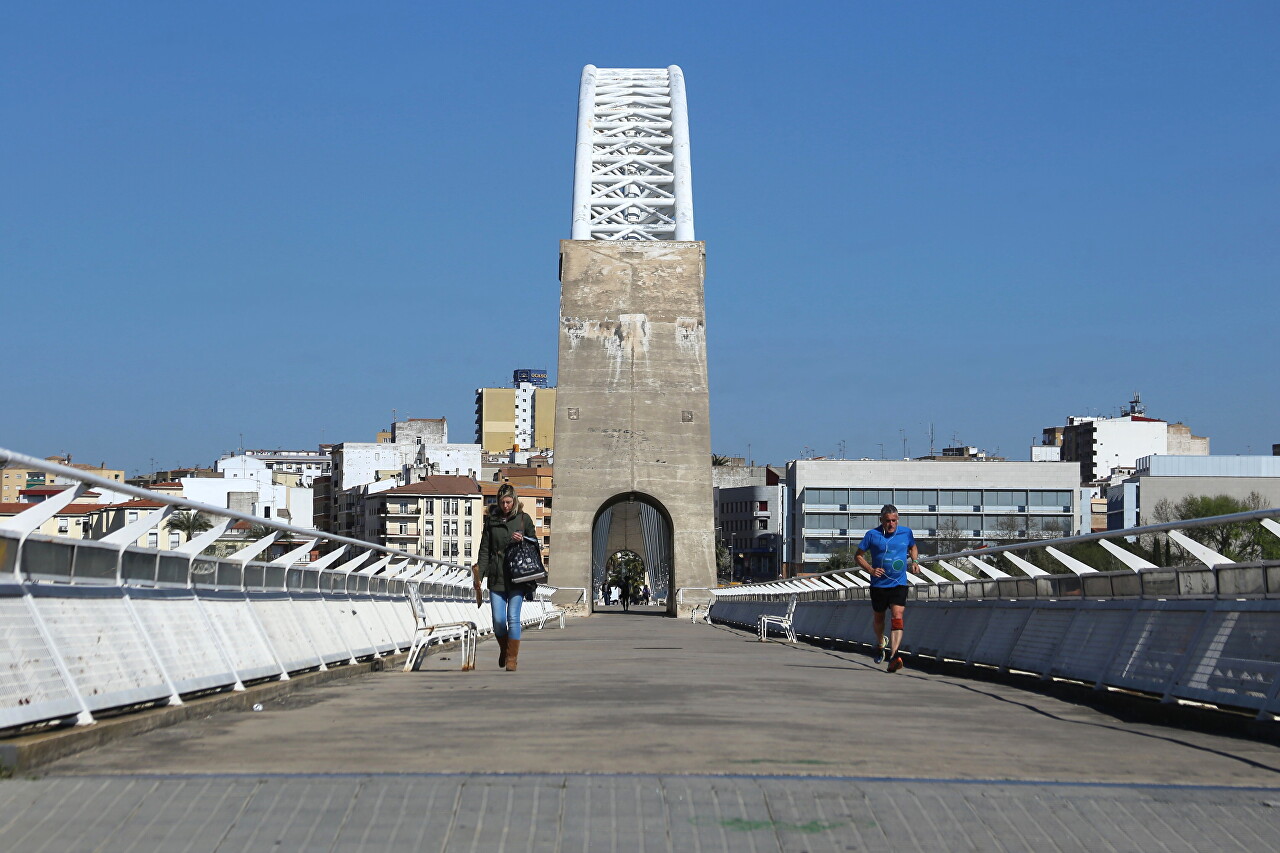 Ponte Lusitania, Mérida