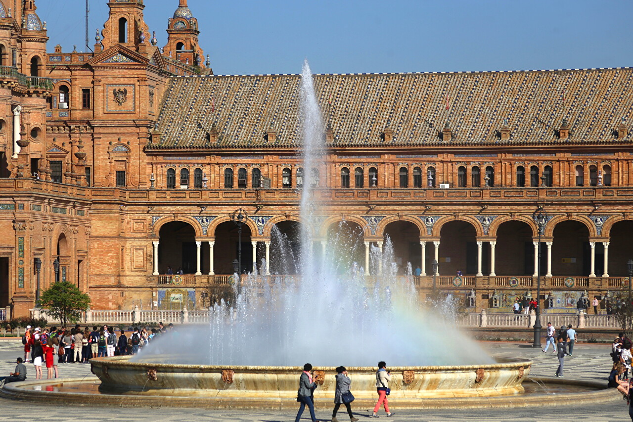 Fountain on Plaza de España, Seville