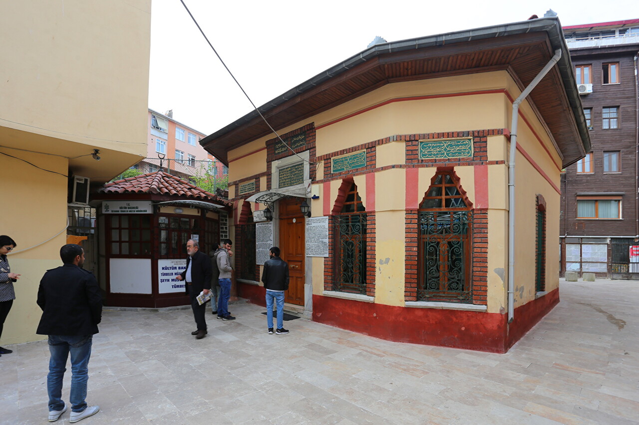 Mosque and tomb of Sheikh Mustafa Devati (Şeyh Mustafa Devati Türbesi)