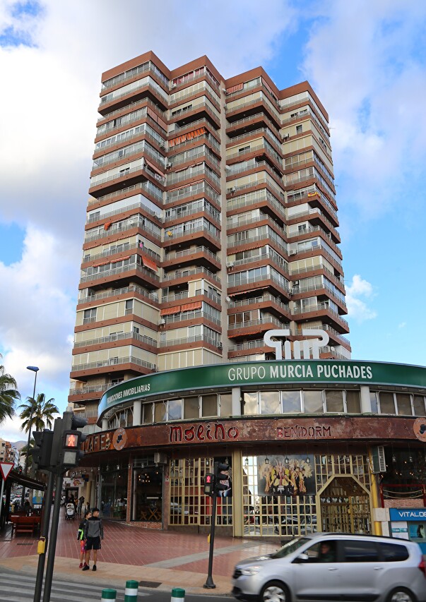 Apartment in Playmon Plaza building, Beidorm