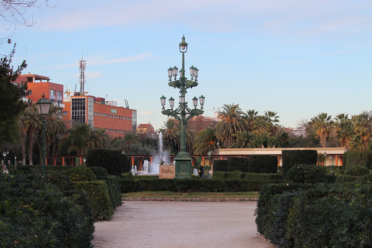 Royal Gardens (Jardines del Real, Jardín de Viveros)