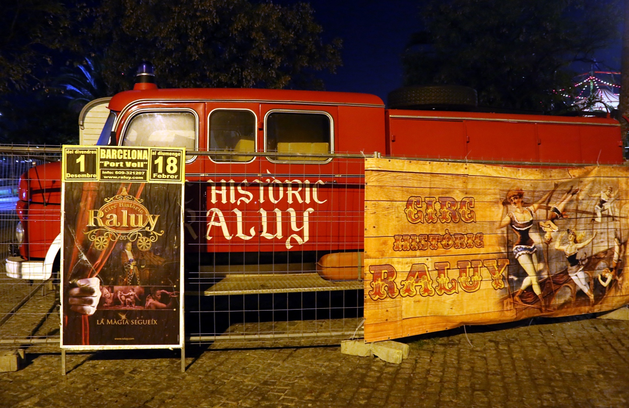 Исторический цирк Raluy в Порт Велл, Барселона