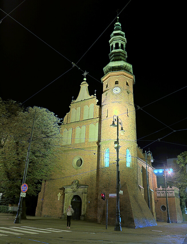 Night Bydgoszcz, extreme colors HDR photo