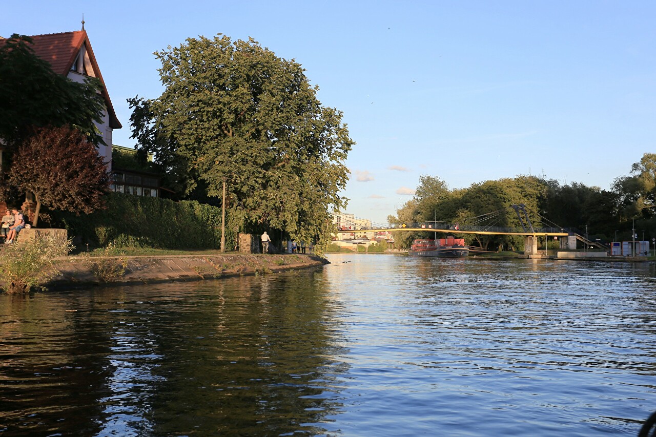 Brda river cruise by electric boat, Bydgoszcz
