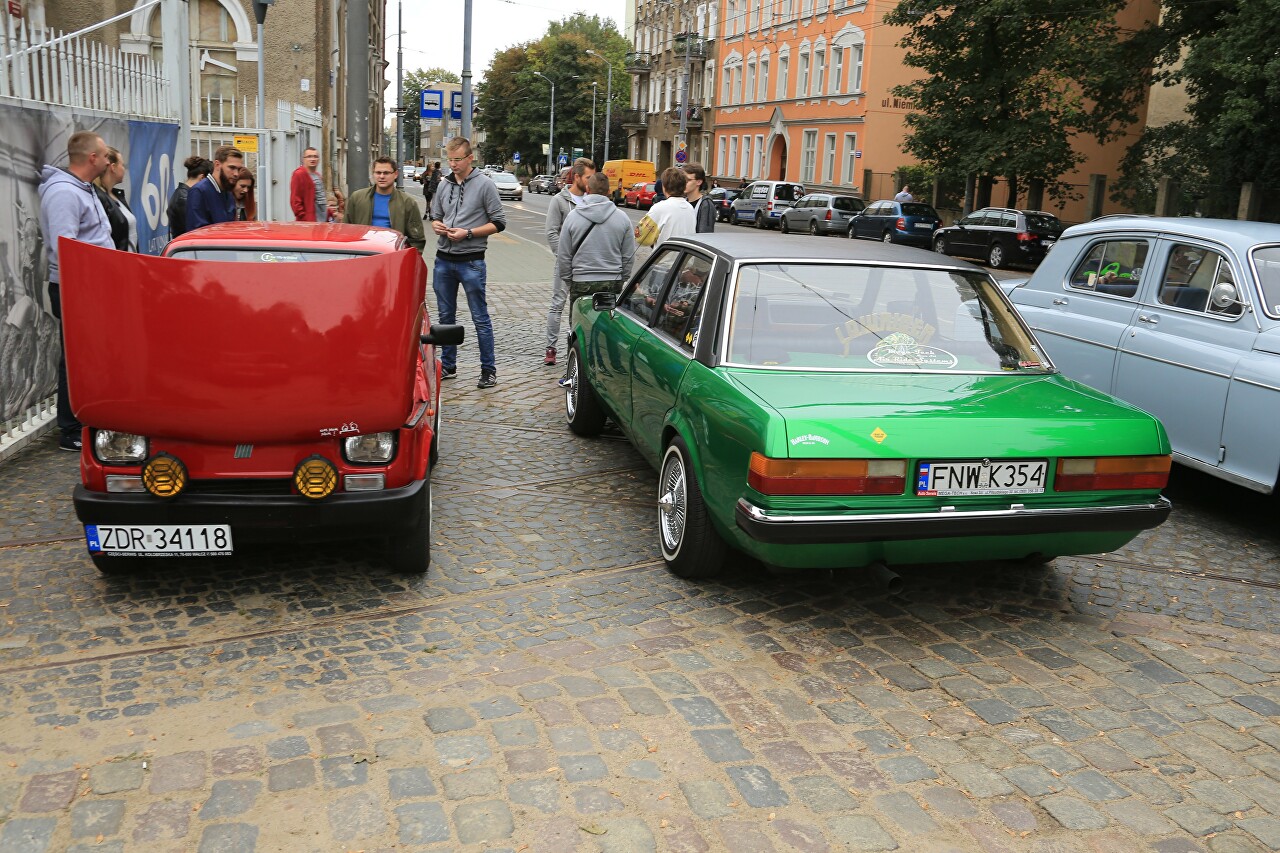 Выставка ретроавтомобилей в Щецине