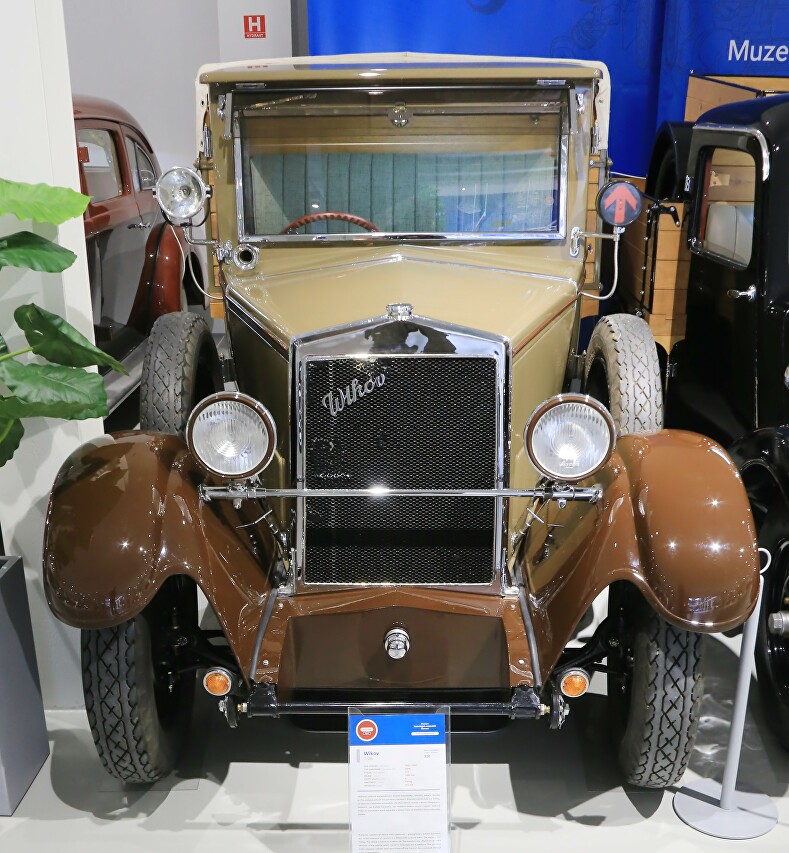 Museum of historical cars 'Veteran Arena', Olomouc