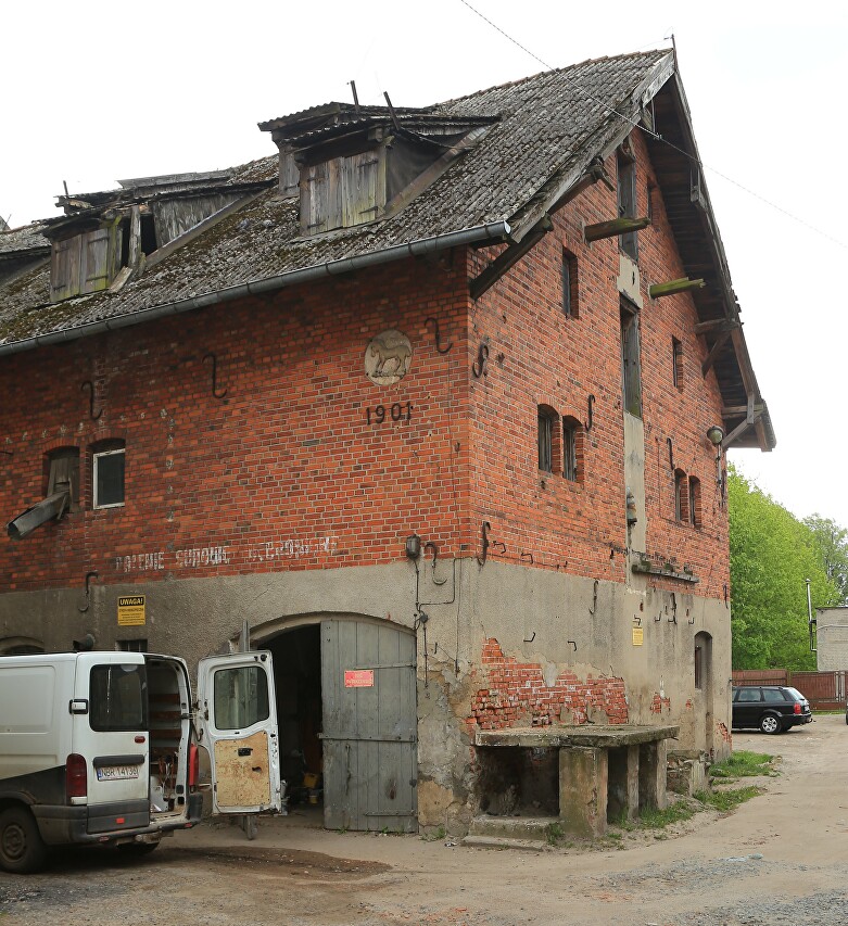 Старые зернохранилища, Бранево