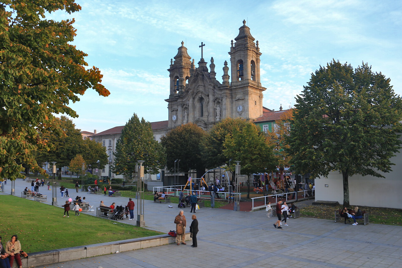 First Walk in Braga, October Evening