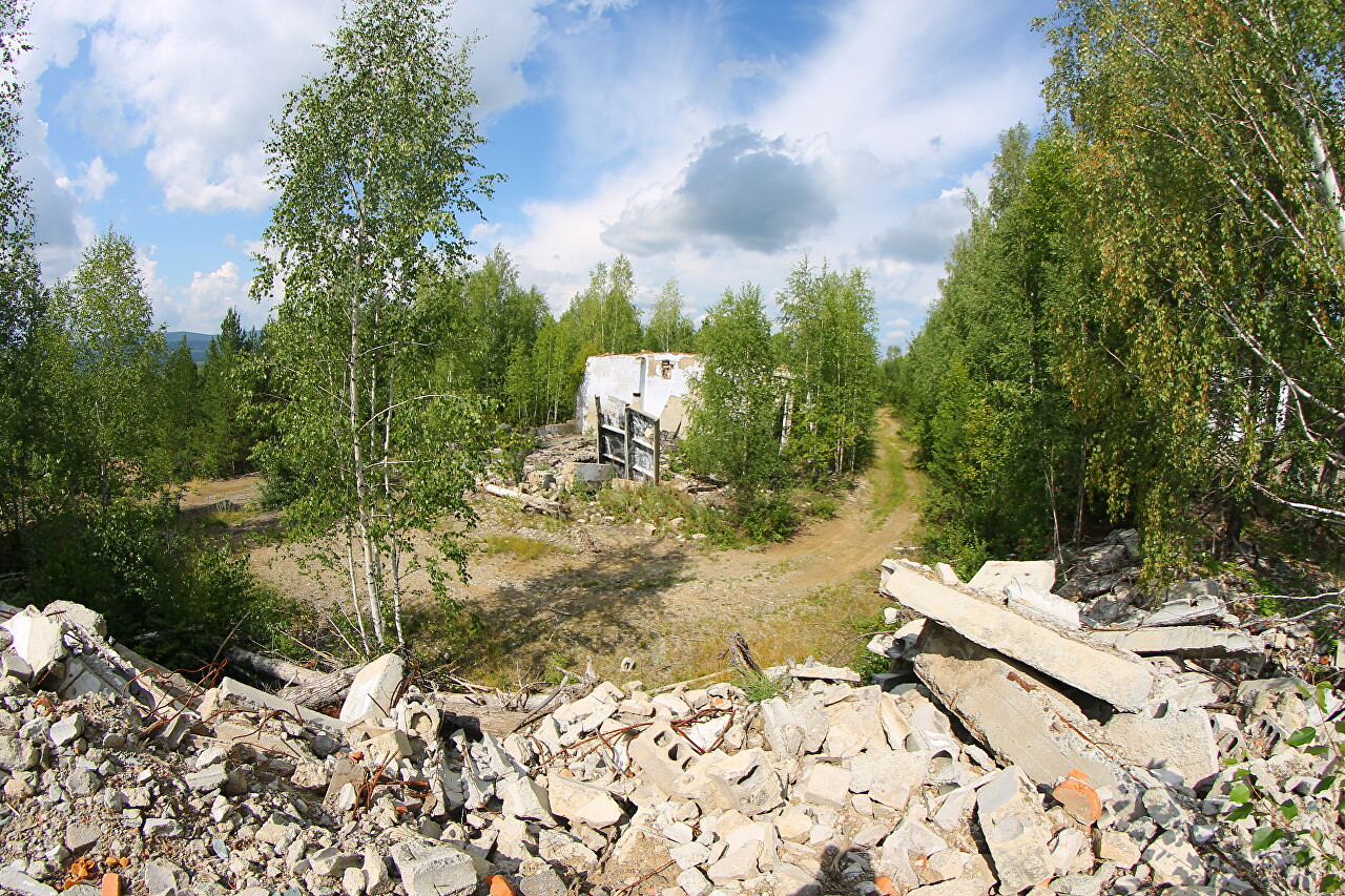 Novo-Ezhovsky mine